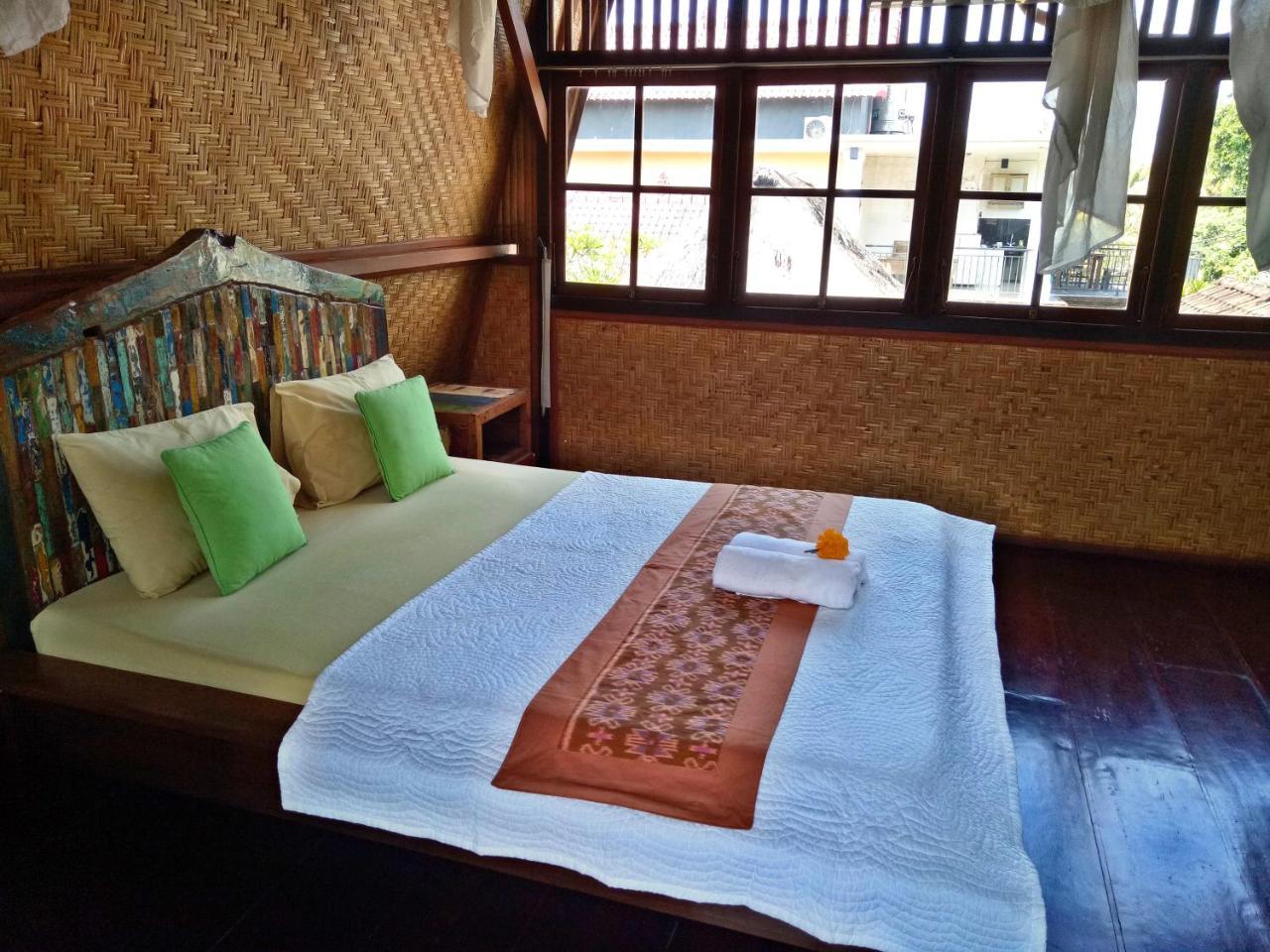 Suandi House Bed & Breakfast Ubud  Ngoại thất bức ảnh