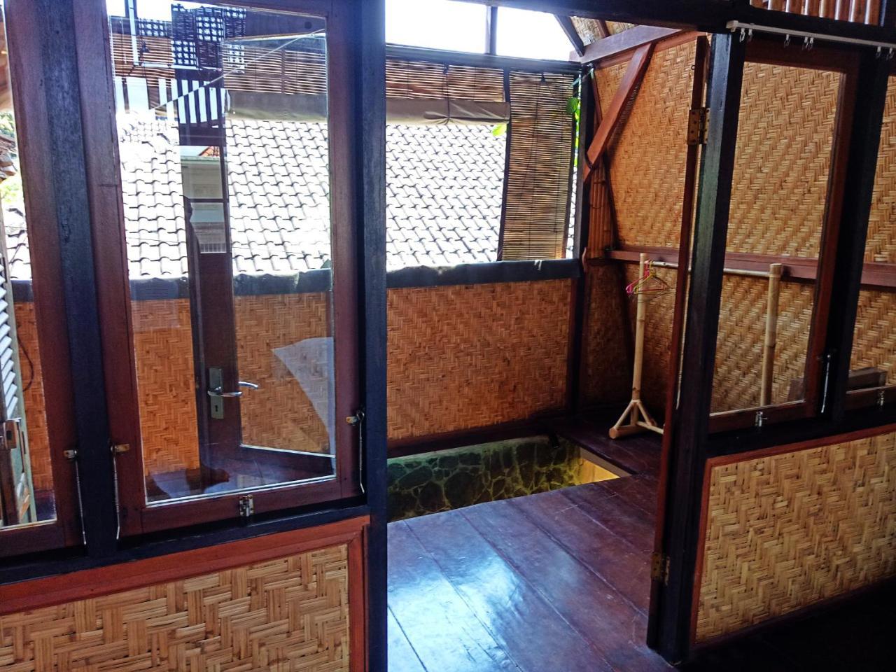 Suandi House Bed & Breakfast Ubud  Ngoại thất bức ảnh