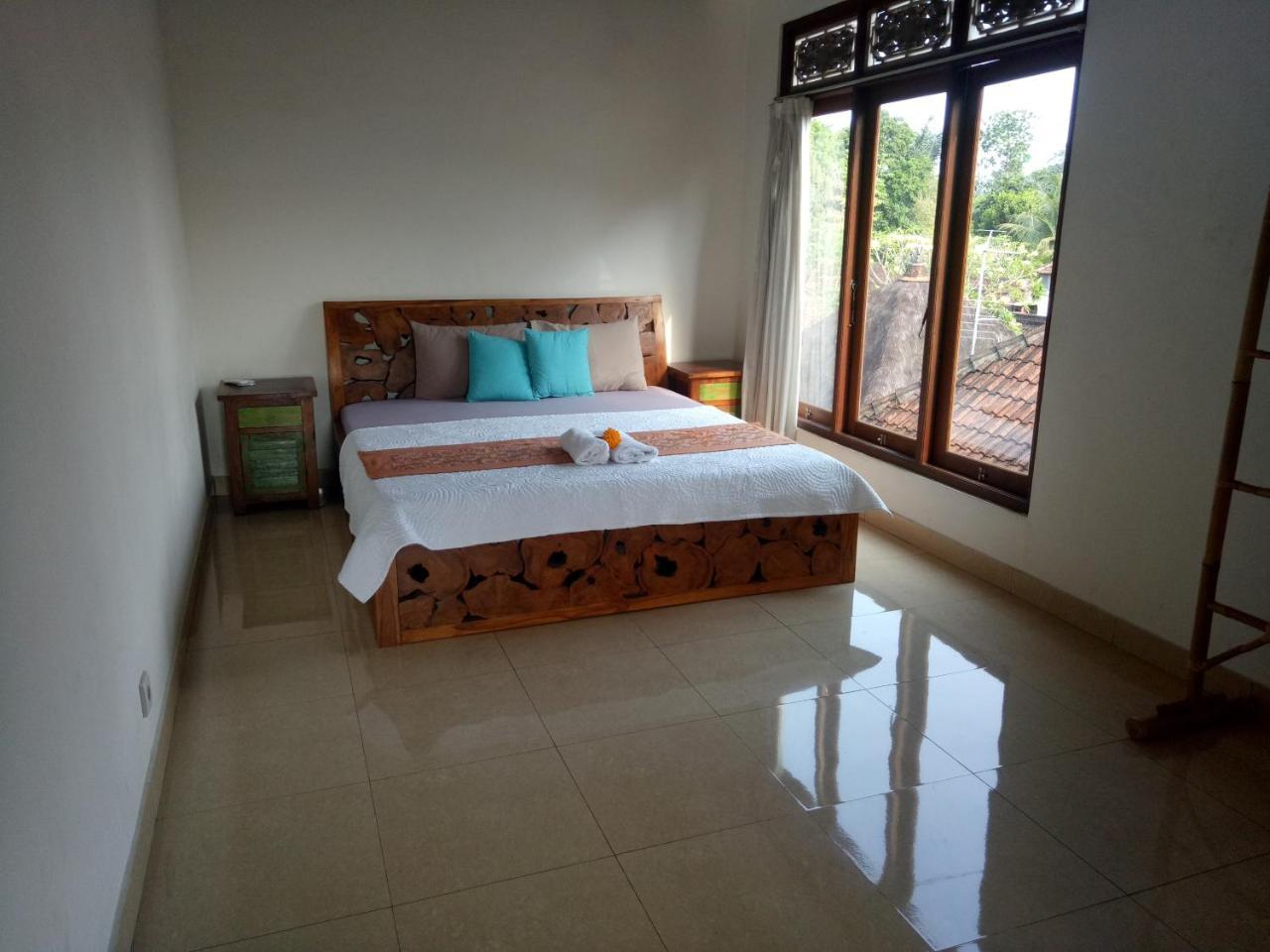 Suandi House Bed & Breakfast Ubud  Ngoại thất bức ảnh